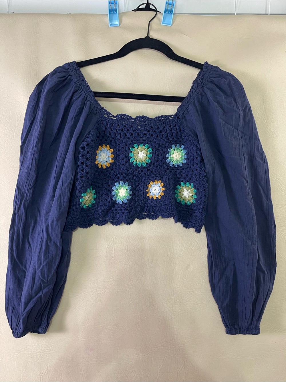 Aerie Crocheted crop top with puff sleeves Xs/TP